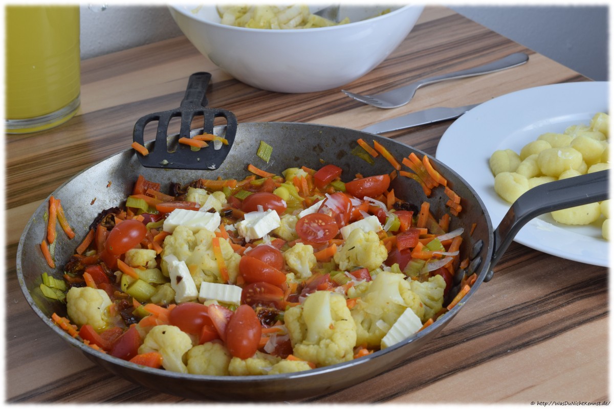 Gemüsepfanne mit Gnocchi und getrockneten Tomaten - Was du nicht kennst...